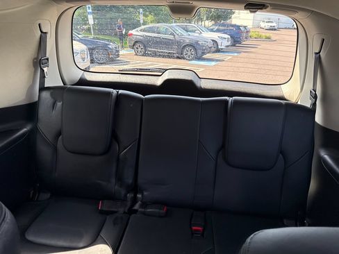 Used 2024 Nissan Armada Platinum w/ Captain's Chairs Package AWD/4WD image 13