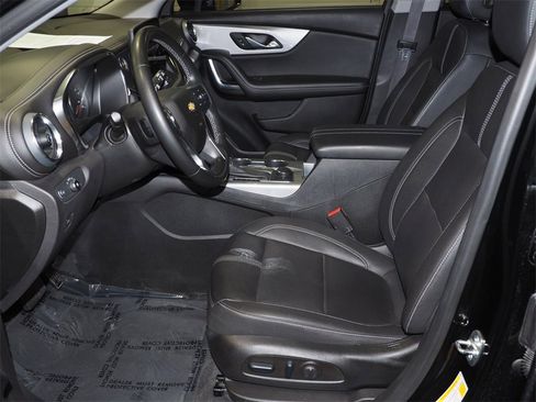 Used 2023 Chevrolet Blazer LT w/ Sound & Technology Package image 6