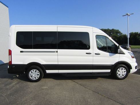 Used 2023 Ford Transit 350 XLT image 8