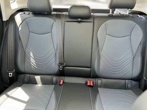 New 2026 Volkswagen Tiguan SE AWD/4WD image 23