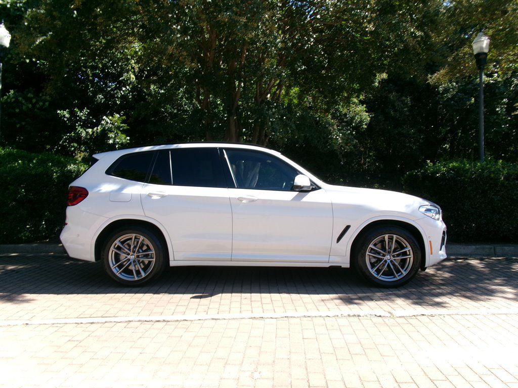 Used 2021 BMW X3 xDrive30i w/ M Sport Package AWD/4WD image 4