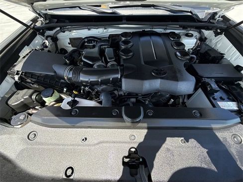 Used 2023 Toyota 4Runner SR5 Premium image 26