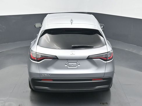 Used 2023 Honda HR-V LX image 12