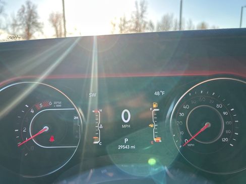 Certified 2021 Jeep Wrangler Unlimited Rubicon image 14