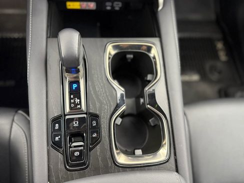 Used 2023 Lexus RX 350 Premium w/ Accessory Package AWD/4WD image 35