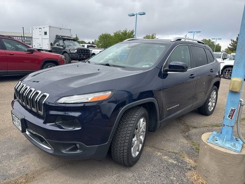 Used 2016 Jeep Cherokee Limited w/ Luxury Group AWD/4WD image 1