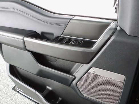 Used 2022 Ford F150 XLT w/ Equipment Group 302A High image 23