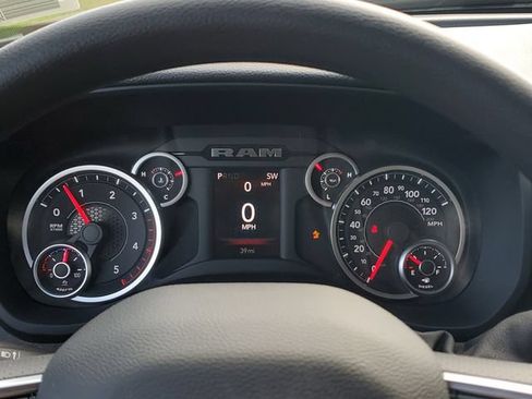 New 2026 RAM 5500 Tradesman AWD/4WD image 25