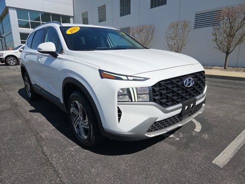 Certified 2023 Hyundai Santa Fe SEL AWD/4WD image 4
