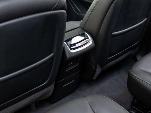 Certified 2023 Cadillac XT6 Premium Luxury w/ Technology Package image 20