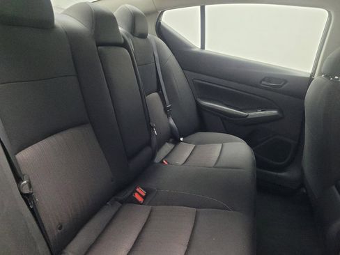 Used 2024 Nissan Altima 2.5 SV image 19