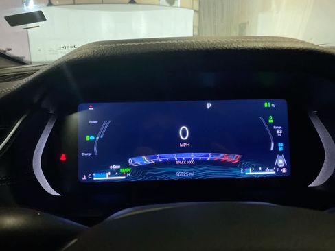 Used 2024 Jeep Grand Cherokee Limited 4xe image 17