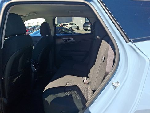 New 2026 Kia Sportage S image 6