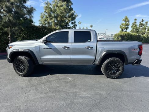 Used 2024 Chevrolet Colorado Trail Boss w/ Technology Package image 3