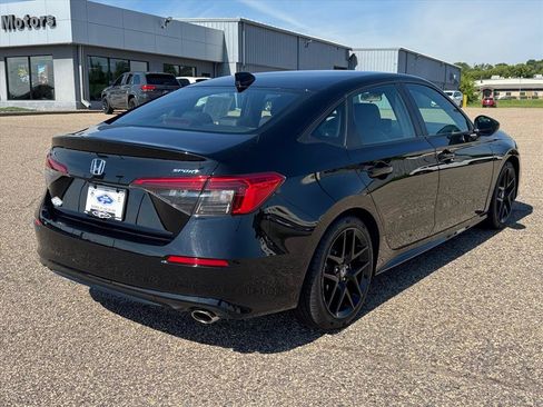 Used 2024 Honda Civic Sport image 4