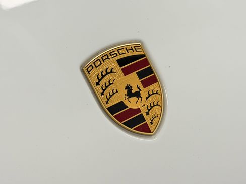 Certified 2024 Porsche Macan image 64