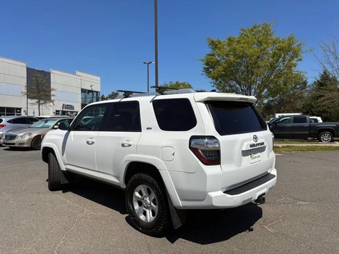 Used 2018 Toyota 4Runner SR5 Premium AWD/4WD image 5