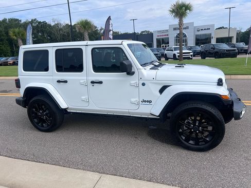 Used 2025 Jeep Wrangler Unlimited Sport S 4xe AWD/4WD image 2