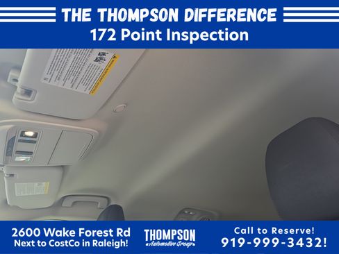 Used 2025 Ford Explorer Active RWD image 29