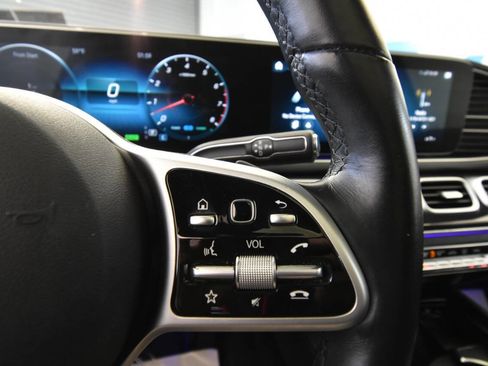 Used 2020 Mercedes-Benz GLS 450 4MATIC image 30