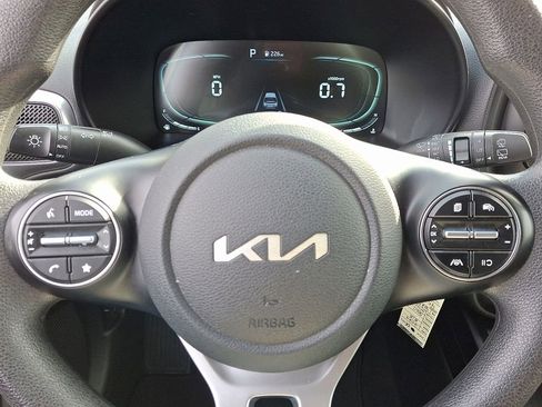 Used 2024 Kia Soul LX w/ Option Group 015 image 19