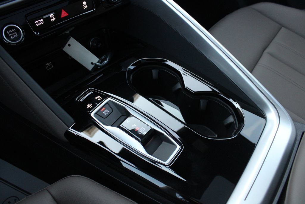 New 2026 Audi Q5 Premium AWD/4WD image 17