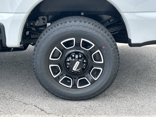 New 2026 Ford F250 Platinum AWD/4WD image 13