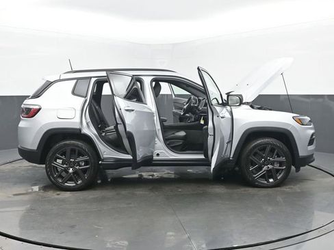 New 2026 Jeep Compass Latitude w/ Sun and Sound Group image 57