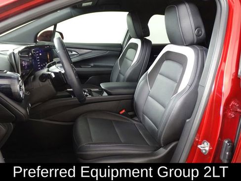 Used 2024 Chevrolet Blazer EV LT image 10