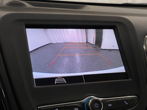 Used 2023 Chevrolet Equinox RS w/ LPO, Floor Liner Package image 15