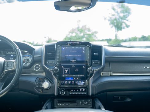 Used 2019 RAM 1500 Limited AWD/4WD image 26