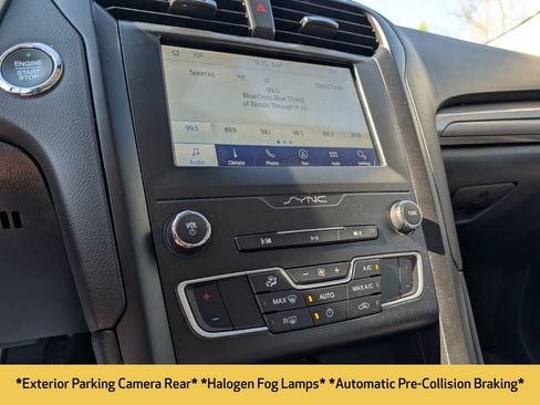 Used 2020 Ford Fusion SE w/ Equipment Group 151A image 6