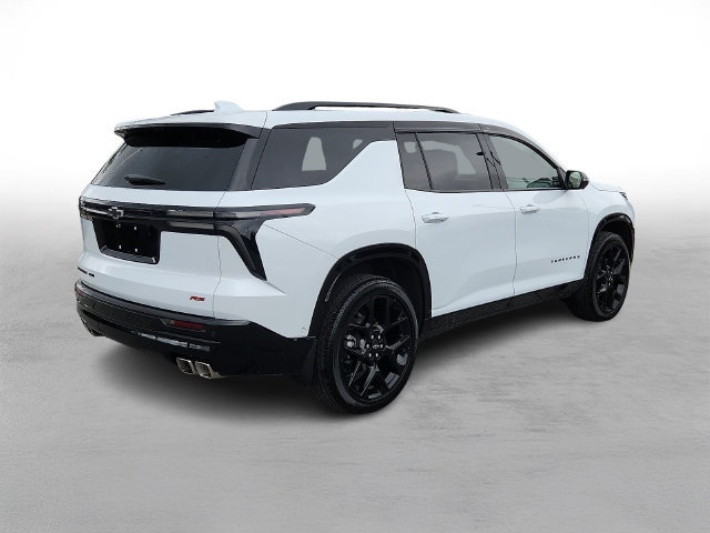 Used 2026 Chevrolet Traverse RS w/ LPO, Floor Liner Package AWD/4WD image 6