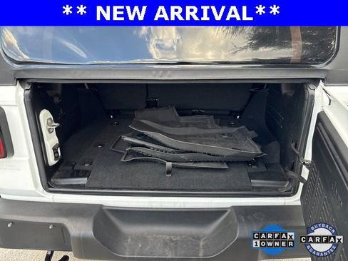 Used 2023 Jeep Wrangler Willys image 7