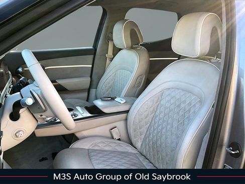 Used 2023 Genesis GV60 Performance image 21