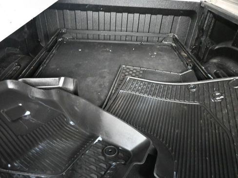 Used 2023 RAM 1500 Laramie image 14