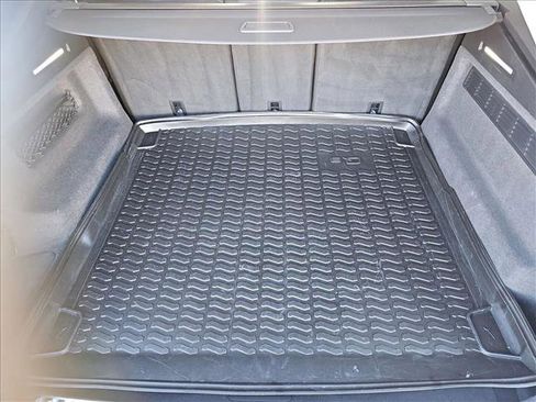 Used 2023 Audi Q8 Premium w/ Convenience Package image 6