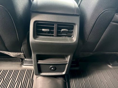 New 2024 Ford Edge SE image 10