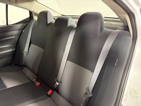 Used 2023 Nissan Versa S FWD image 20