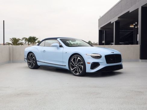 New 2026 Bentley Continental GTC AWD/4WD image 4