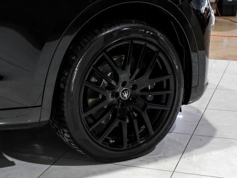 Used 2022 Maserati Levante Modena S image 54