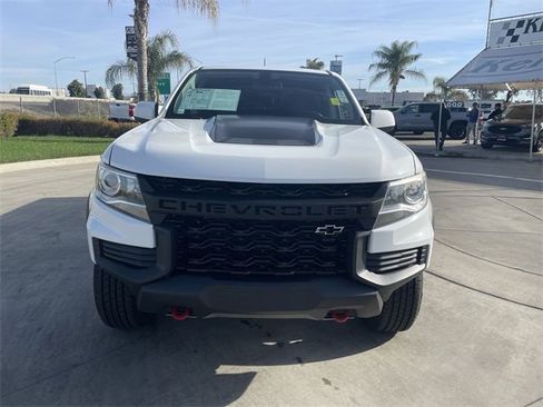 Used 2022 Chevrolet Colorado ZR2 image 3