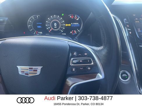 Used 2016 Cadillac Escalade Luxury AWD/4WD image 7