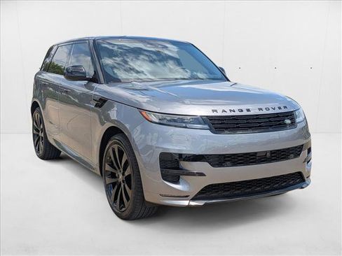 New 2025 Land Rover Range Rover Sport Dynamic SE image 7