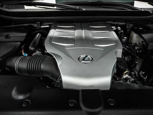 Certified 2023 Lexus GX 460 Premium w/ Premium Package AWD/4WD image 23