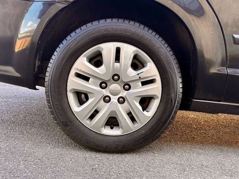 Used 2016 Dodge Grand Caravan image 30