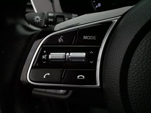 Used 2022 Kia Seltos EX image 26