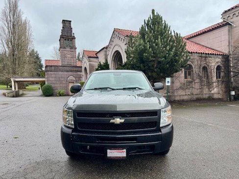 Used 2011 Chevrolet Silverado 1500 W/T image 3