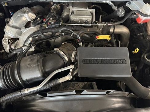 Used 2022 Chevrolet Silverado 2500 High Country w/ LPO, Hitch Package AWD/4WD image 6