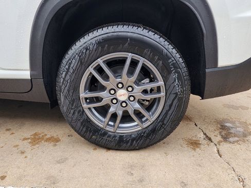 New 2026 GMC Acadia Elevation image 55